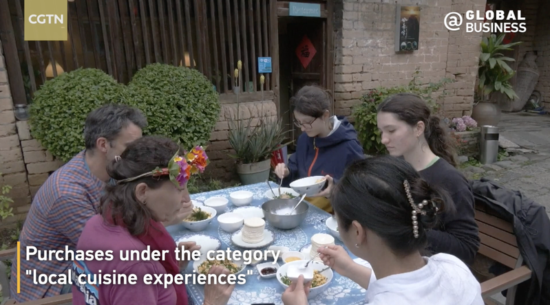 中国メーデー連休、訪中観光130％増　ビザ免除とスマホ決済 video poster