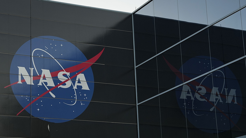 トランプ政権2026年宇宙予算案　NASA月ロケット中止で火星重視へ