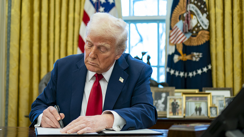 伸び悩む米国経済とトランプ関税　輝くビッグテック決算の行方