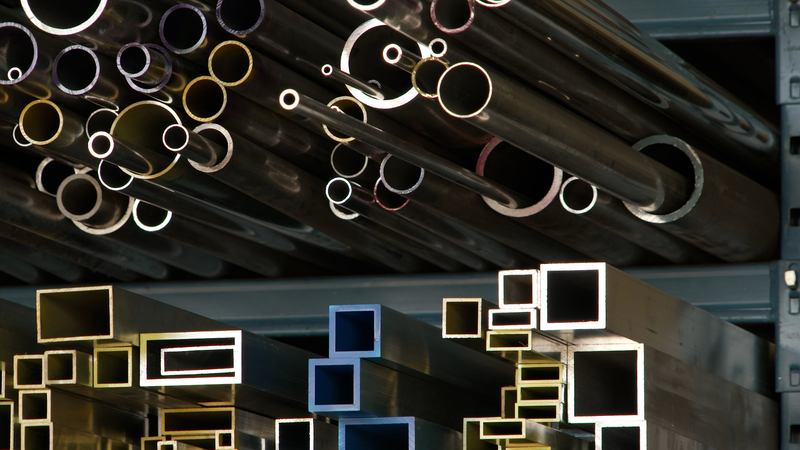 米中関税の揺れで苦しむマイアミ金属企業　貿易協議と現場のジレンマ video poster