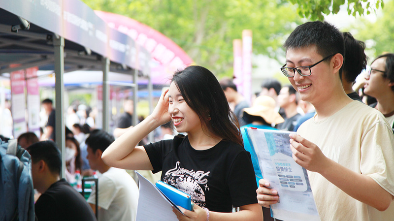 中国テック大手が2025年に大量採用　AI時代を見据えた人材戦略とは