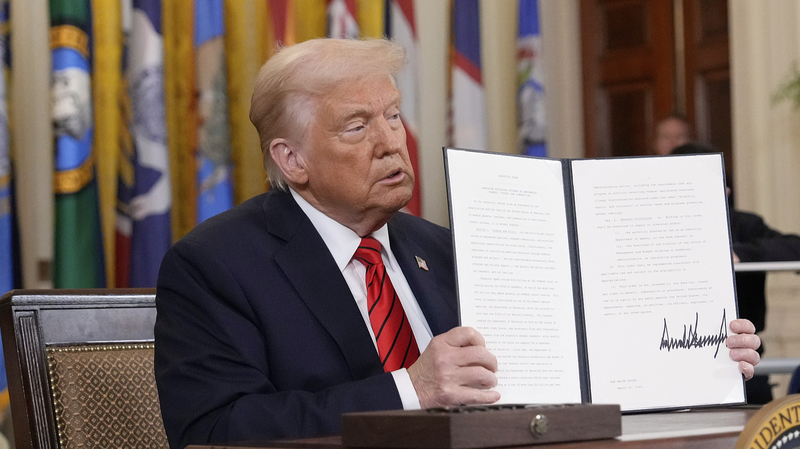 米国トランプ大統領が教育省解体へ　大統領令で教育を州に戻す