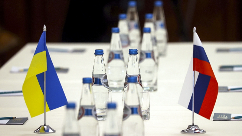 ウクライナ停戦を巡りロシアが安全保障保証要求、ゼレンスキー氏は領土譲歩拒否