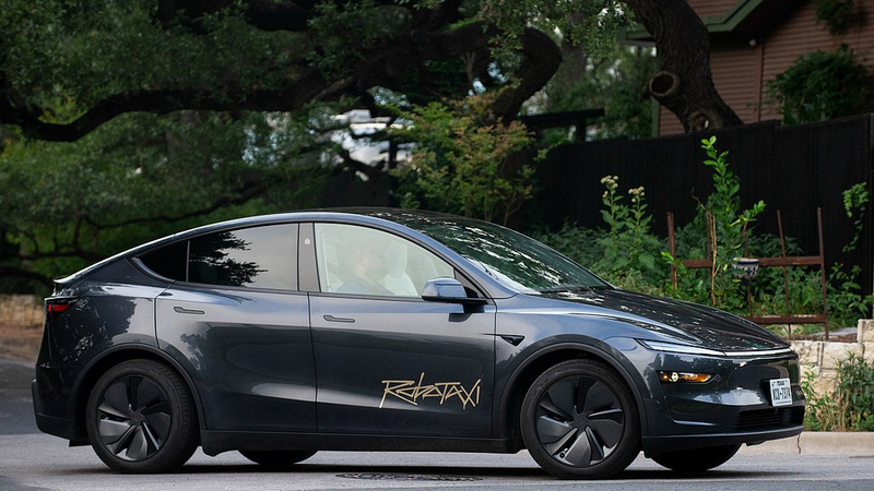 テスラがロボタクシー事業を米オースティンで開始　次の成長エンジンとなるか