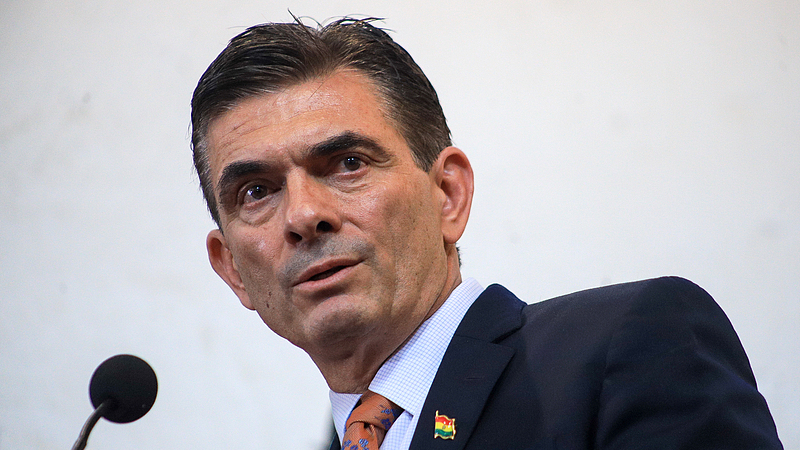 ボリビア新大統領就任式に習主席特使　李国英水利部長を派遣