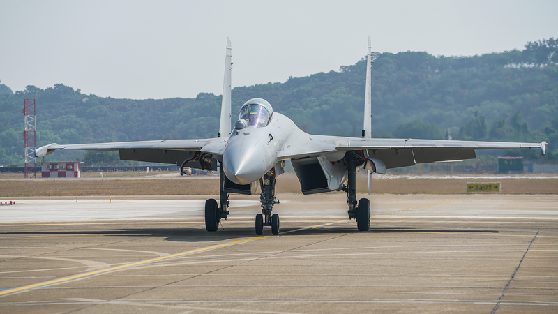 中国、軍事装備支援の新規定を施行　戦備態勢強化へ92条を整備