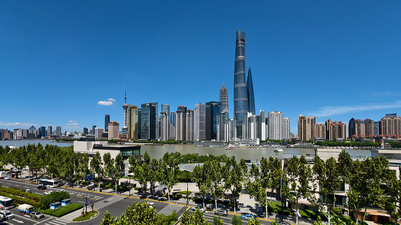 海外機関が相次ぎ引き上げ　中国の2025年成長率予測が示すもの