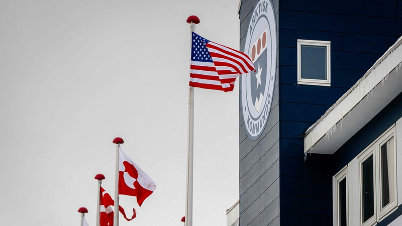 トランプ大統領のグリーンランド併合発言にデンマークで反発広がる video poster