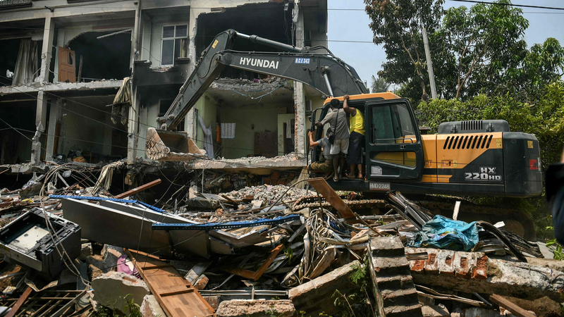 中国がミャンマー地震に1億人民元支援　救助チーム派遣と物資提供