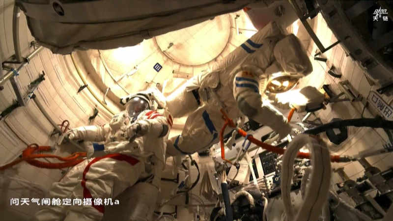 中国の有人宇宙計画：神舟20号・21号クルー決定と2025年打ち上げ