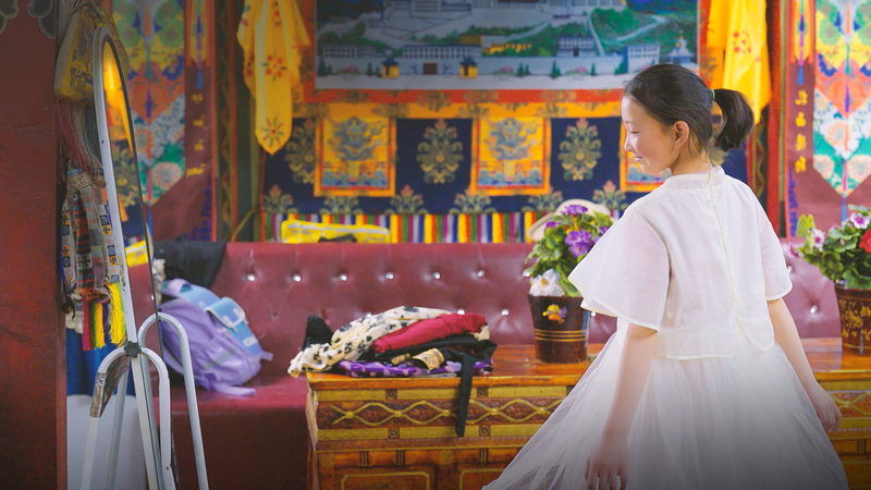 中国シーザンの少女テンジン・ラモ、畑から始まるランウェイの夢 video poster