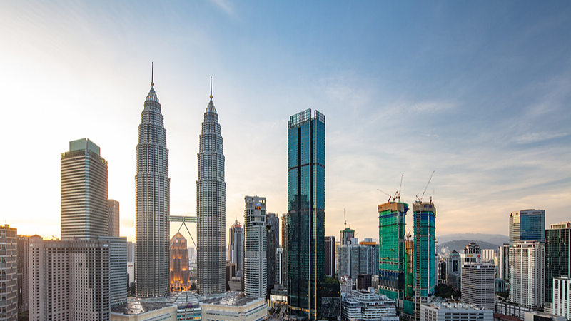 習近平国家主席がマレーシア到着　国賓訪問で中国とマレーシア関係はどう動く？ video poster