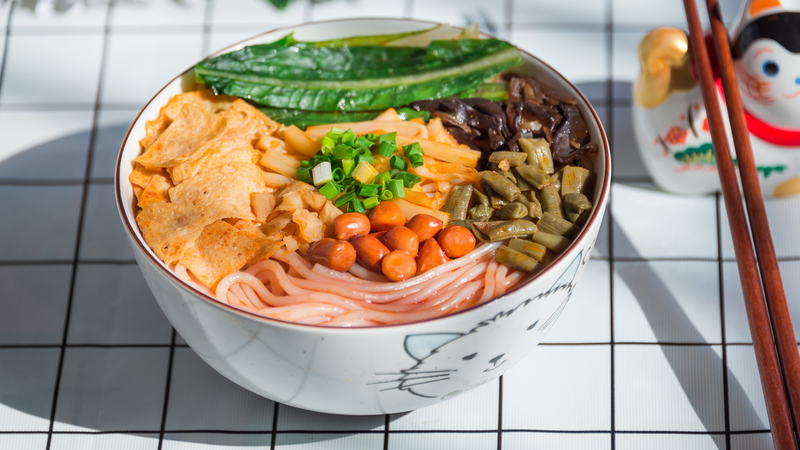 中国・柳州発の螺蛳粉、ネットで世界的人気に　螺蛳粉小鎮が示す食と観光の未来