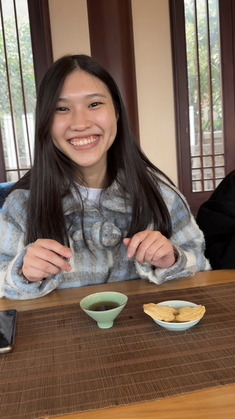 西安・華清宮で唐代茶会体験　歴史と茶文化の国際ニュース video poster