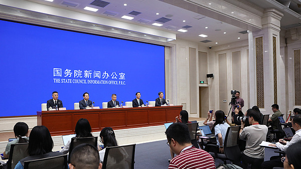 中国の税収データで読む第14次五カ年計画　ハイテクと開放で広がる成長