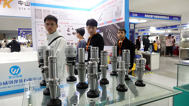 中国は依然「世界の工場」　製造業バリューチェーンで優位とボアオ報告