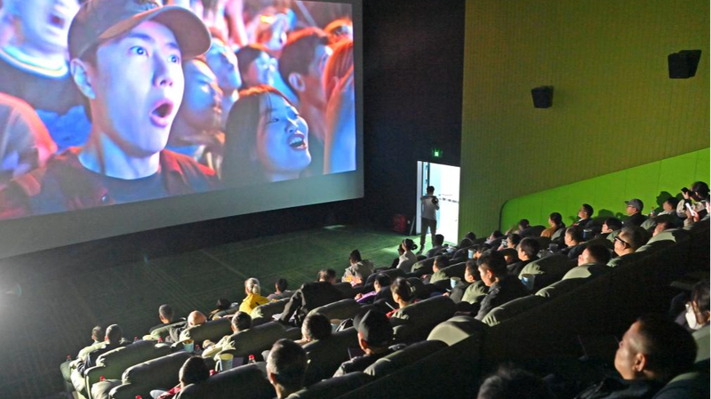 中国のボランティア映画館「光明影院」　視覚障害者にひらくスクリーン