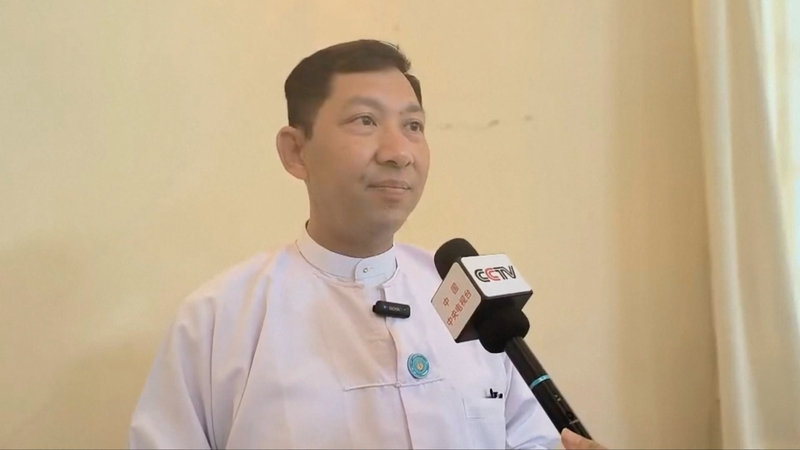 ミャンマー高官、中国の地震救援を「友好の証」と評価 video poster