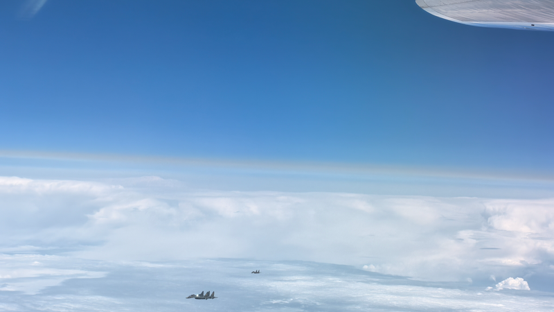 習近平氏の専用機をカザフ戦闘機が護衛 第2回中国・中央アジアサミット