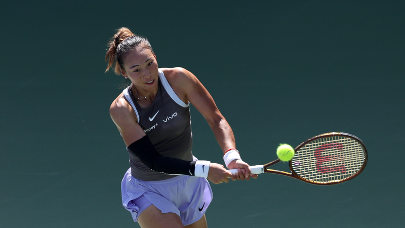 鄭欽文がWTA1000ドバイで逆転負け　今季3大会連続の2回戦敗退