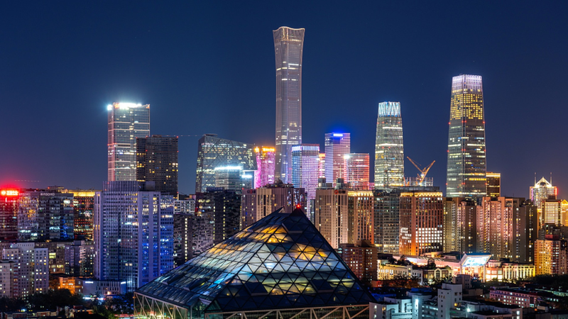 王毅外相「中国の現代化を支える外交」ビザ免除拡大と開放策を強調 video poster