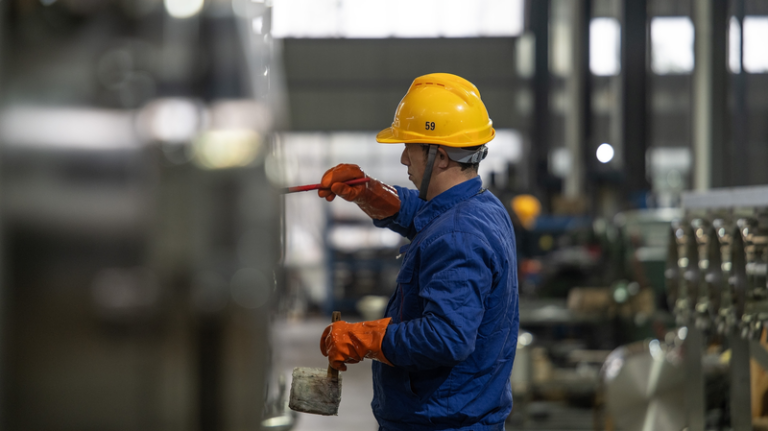 中国本土NDRC、民営企業から2026年経済の優先課題を聴取