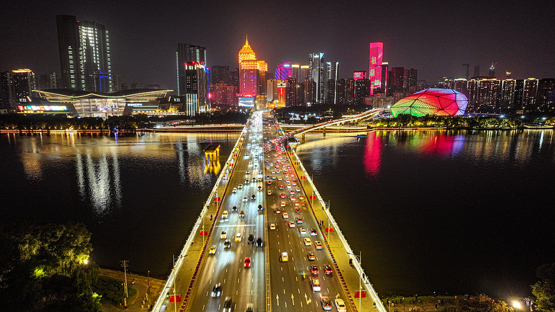 瀋陽の「母なる川」渾河で年末の光景　百マイル生態回廊がつなぐ自然と歴史 video poster