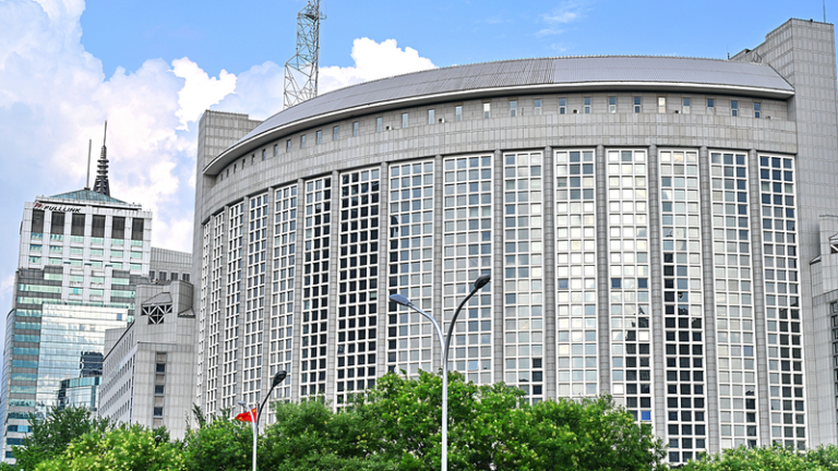 中国外務省、日本高官の核保有示唆に反対　アジア太平洋の安定に警戒