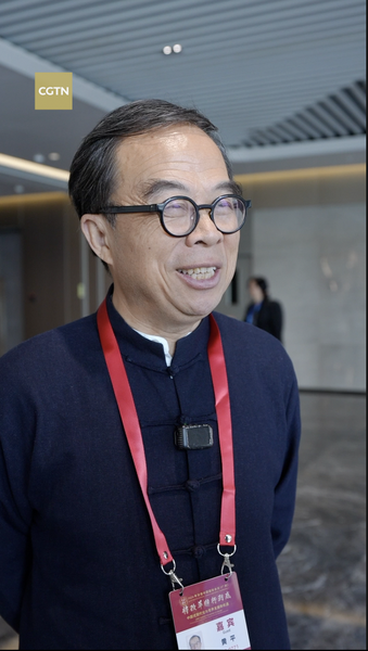 中国の若者は「文化的自信」の象徴に　香港中文大学・黄平氏が語る video poster