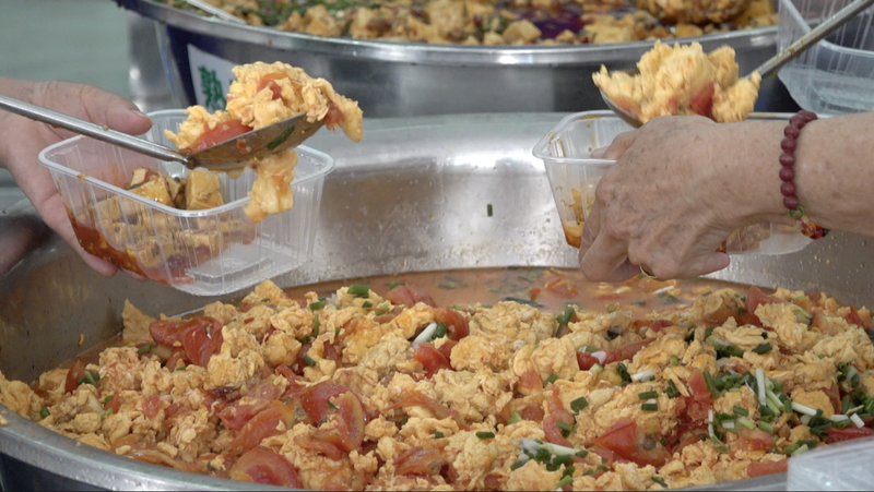 洪水被災地の中国・貴州省で広がる「台所の支援」　家庭菜園が命綱に video poster