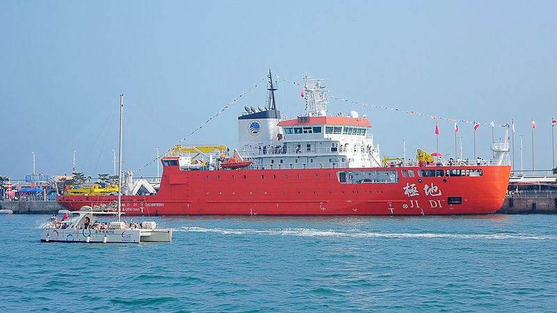 中国の新型砕氷調査船「極地」初任務　渤海・遼東湾で海氷観測