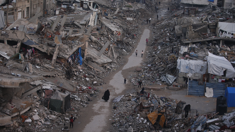 ガザ停戦揺らぐ中でイスラエル予備役招集　トランプ構想と人質交渉の行方