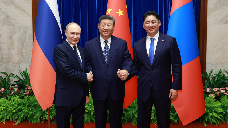 北京で中露蒙首脳会談　政治的信頼と経済回廊で連携強化へ