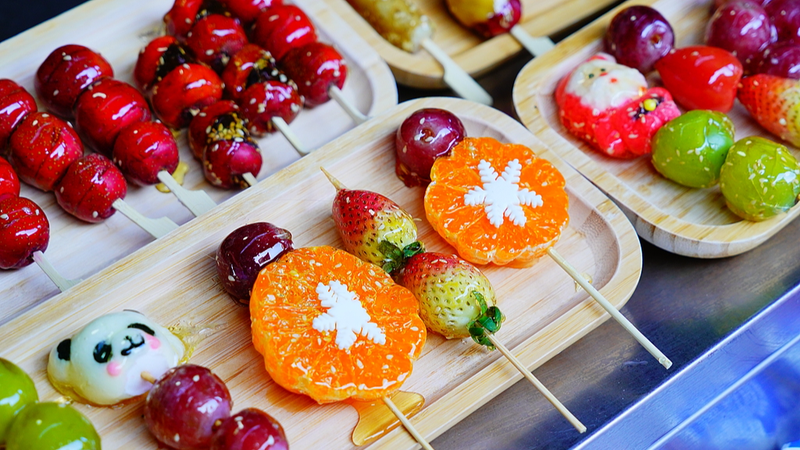 北京の冬の味・糖葫芦がアップグレード　観光客に優しい「短い」スタイルに