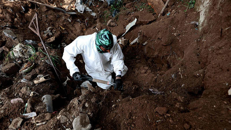 メキシコ北部で56遺体の集団墓地　米国国境と移民問題のいま