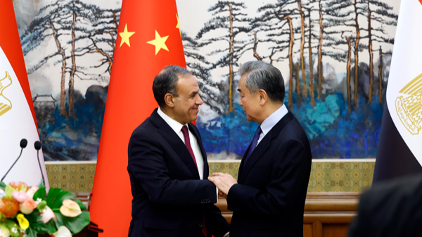 中国、シリア和平と再建対話を支持　王毅外相が包摂的解決を強調