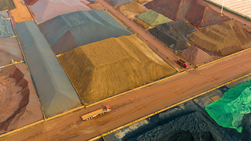 レアアースとは何か：現代テクノロジーを支える見えない要