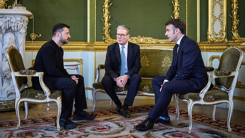 ゼレンスキー「保証なき停戦は失敗」　欧米の休戦案と何が違うのか