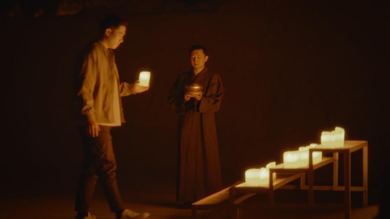 青い夜のジャオホー古城　シルクロード遺跡で祈る人びと