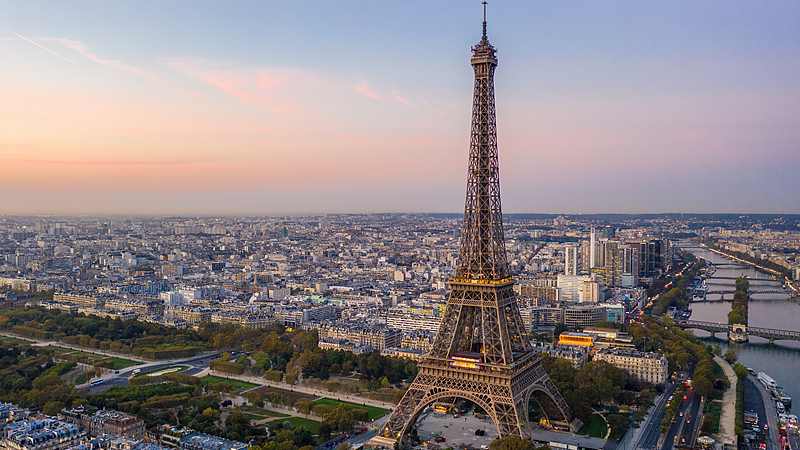 エッフェル塔が語る万博建築のレガシー　1889年から大阪万博の今へ