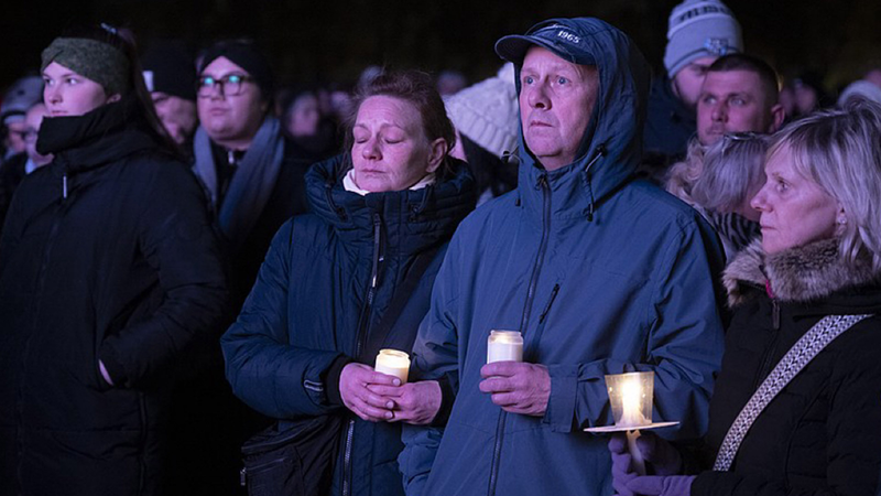 ドイツのクリスマスマーケット襲撃　高まる治安不安と世界の年末警備 video poster