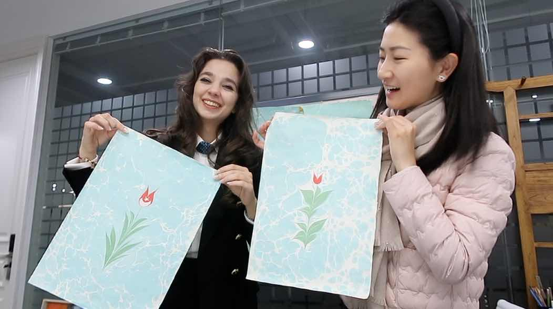 北京の「12345」ホットライン　外国人にも届く都市ガバナンスとは video poster