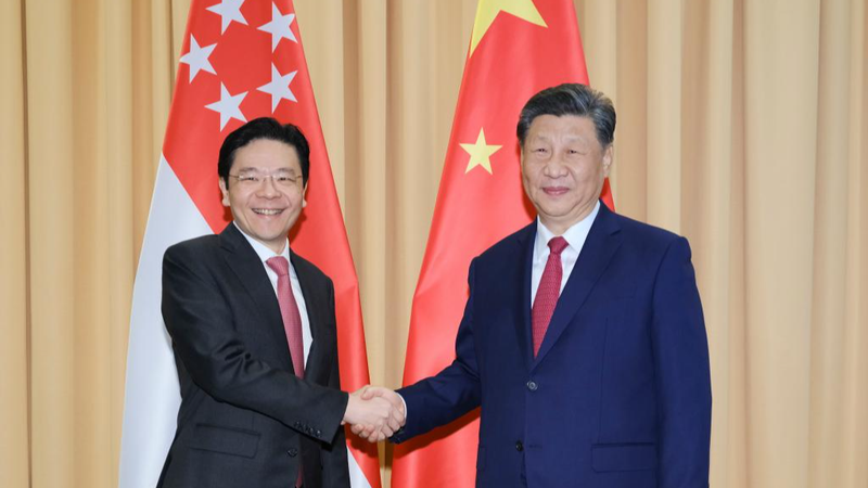 中国とシンガポール、AIとグリーン開発で協力拡大へ　APECリマで首脳会談