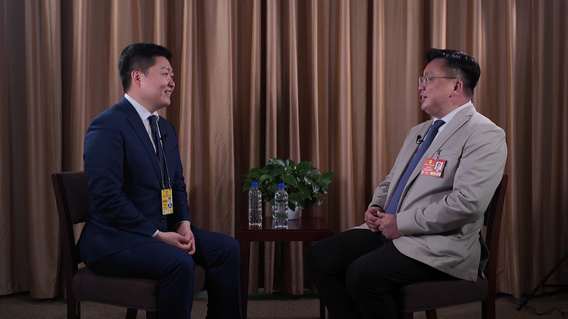 中国「両会」で語られた未来投資　香港が架け橋となる理由 video poster