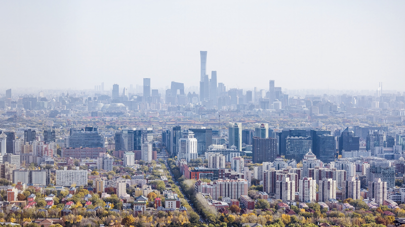 中国が市場安定へ新たな金融政策　利下げと中小企業支援を強化