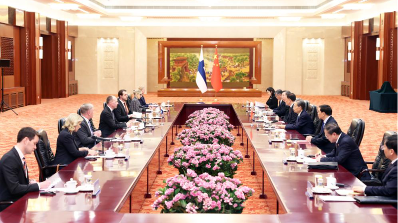 中国とフィンランドの立法トップが会談 国交75周年で協力強化を確認