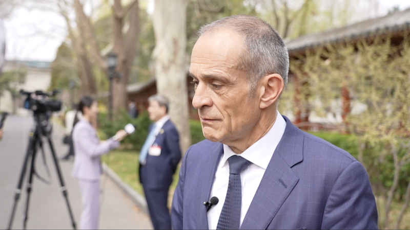 テクノロジーで省エネ加速　シュナイダー会長が語る電力産業の変化 video poster