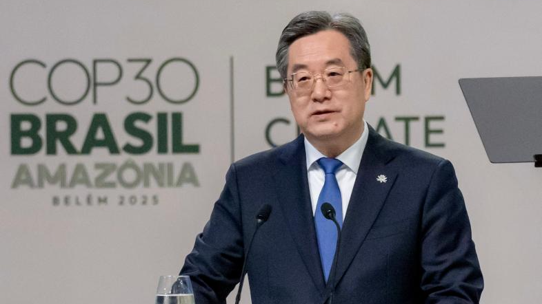 7LABQDKUJEW71H4KQU3X - NewsTomo – 日本語で読む、世界のニュースハブ 中国が「緑の転換」を加速 ベレン気候サミットでカーボンピーク方針を強調