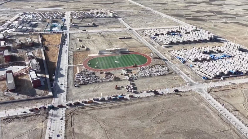 中国・西蔵自治区で地震　仮設住宅400戸など救援活動が本格化 video poster