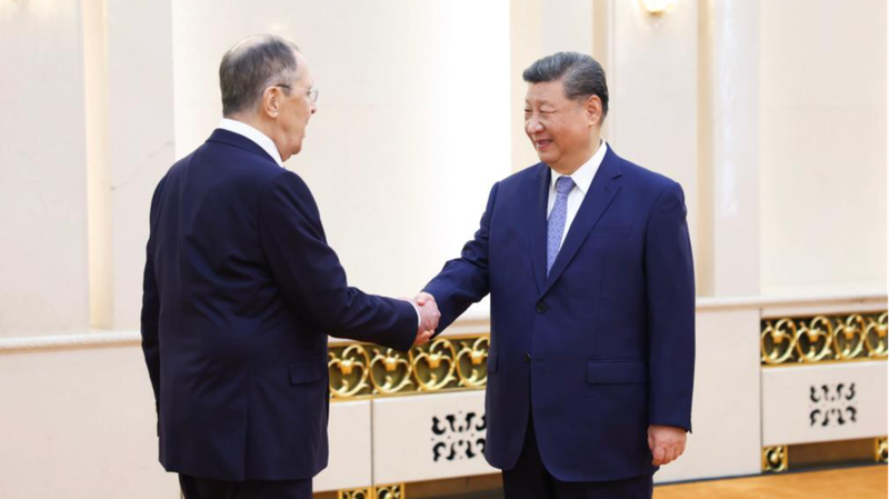 習近平氏、ラブロフ外相と会談　中ロ戦略的パートナーシップを再確認